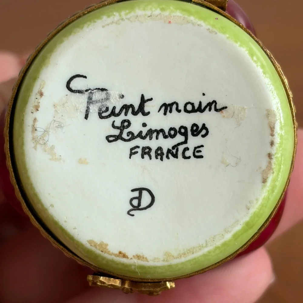 Limoges France Peint Main Cherry Porcelain Trinket Box Hand Painted Hinged Fruit